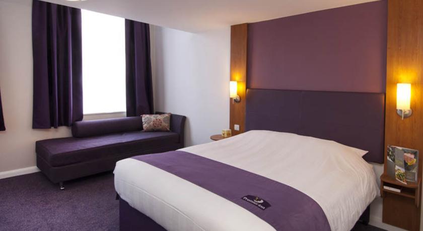 Premier Inn Uttoxeter Pokoj fotografie