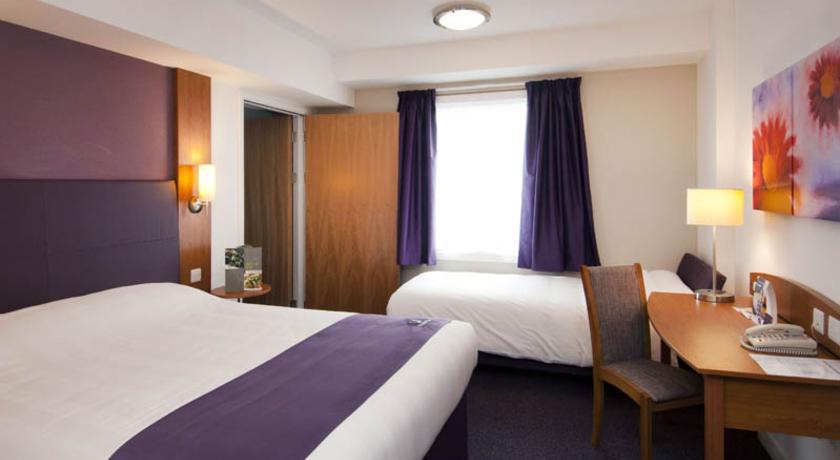 Premier Inn Uttoxeter Pokoj fotografie