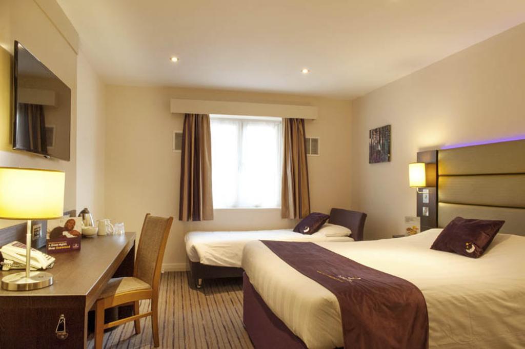 Premier Inn Uttoxeter Exteriér fotografie