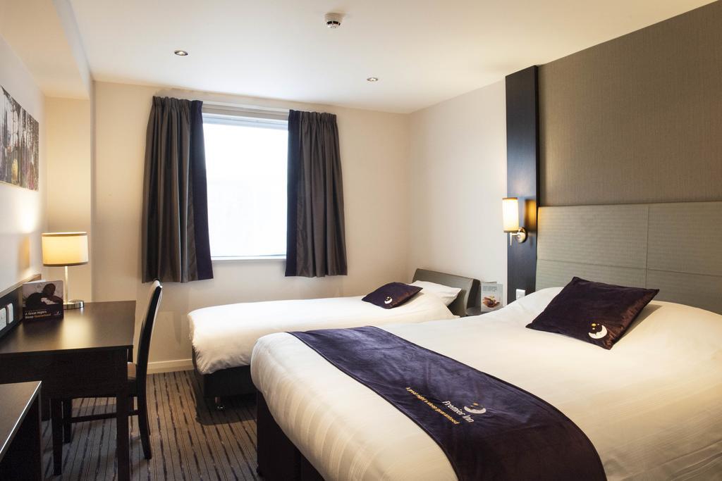 Premier Inn Uttoxeter Exteriér fotografie