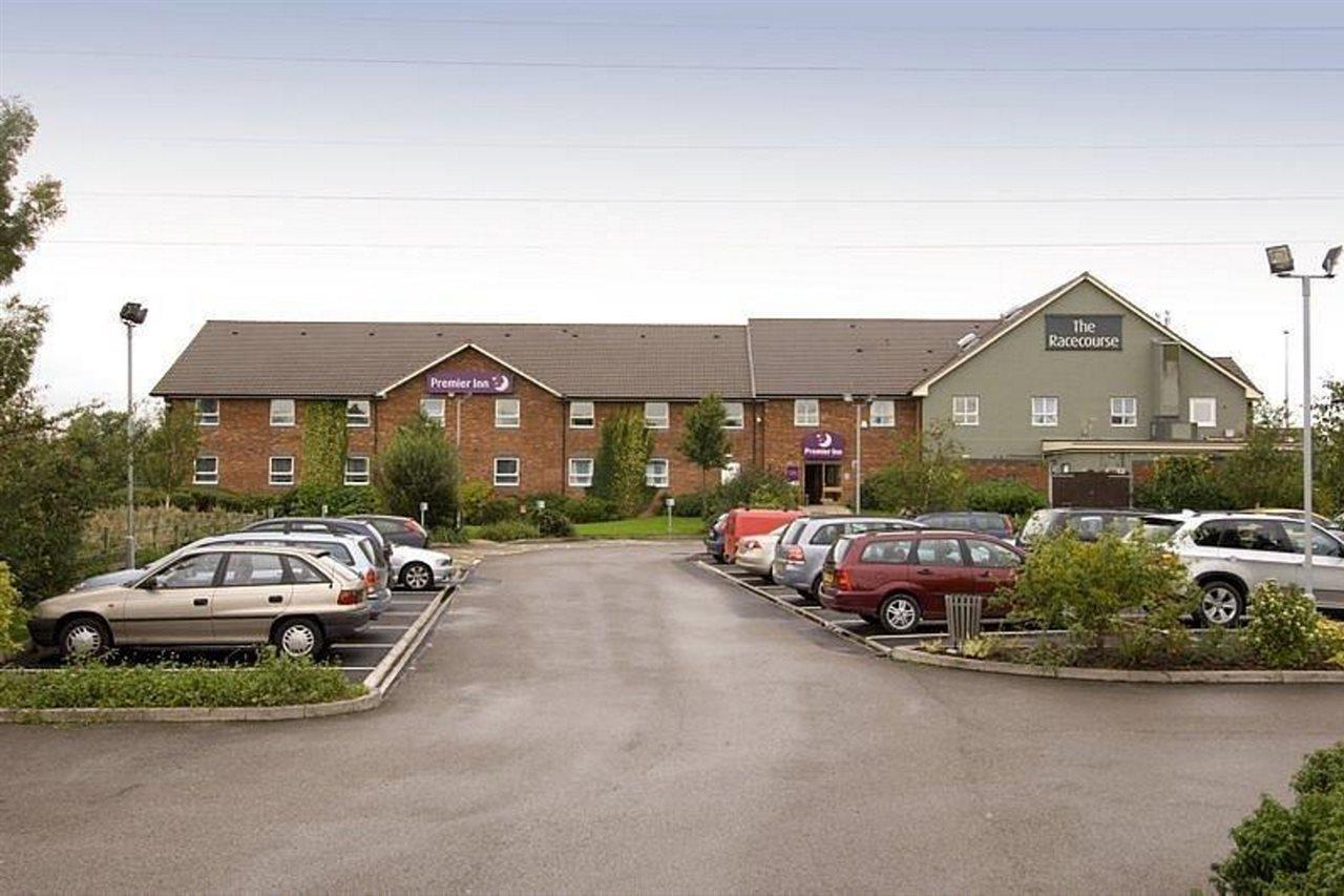Premier Inn Uttoxeter Exteriér fotografie
