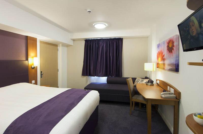 Premier Inn Uttoxeter Exteriér fotografie